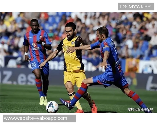 利雅得新月与利雅得青年人首发阵容分析内维斯特奥库利巴利齐上阵 利雅得新月与利雅得青年人首发阵容分析内维斯特奥库利巴利齐上阵